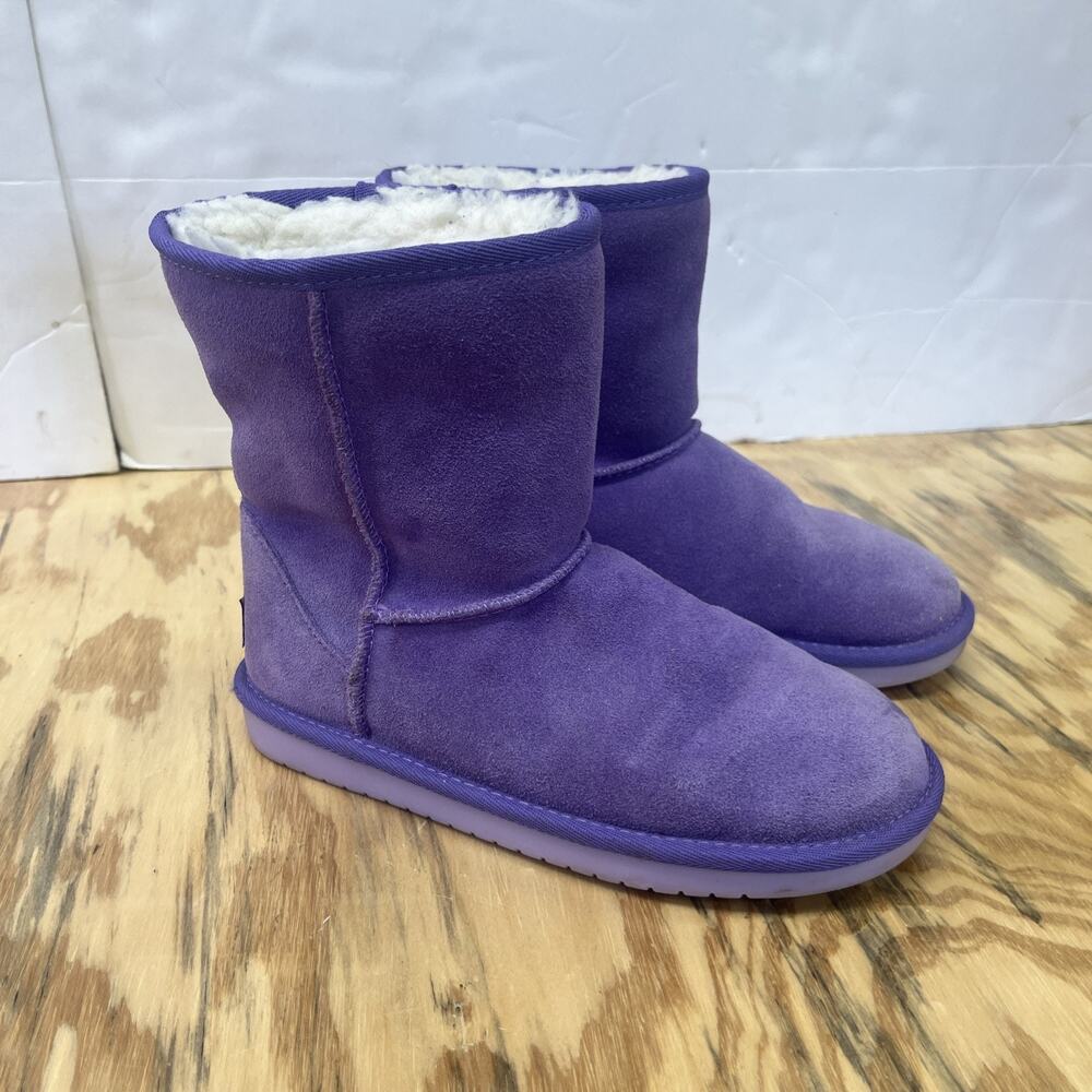 Koolaburra By UGG Classic Victoria Short Boots Suede Girls Sz 2 Lavender Purple